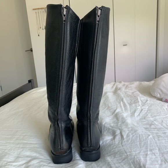 Ariat Black Leather Riding Boots - Picture 4 of 10